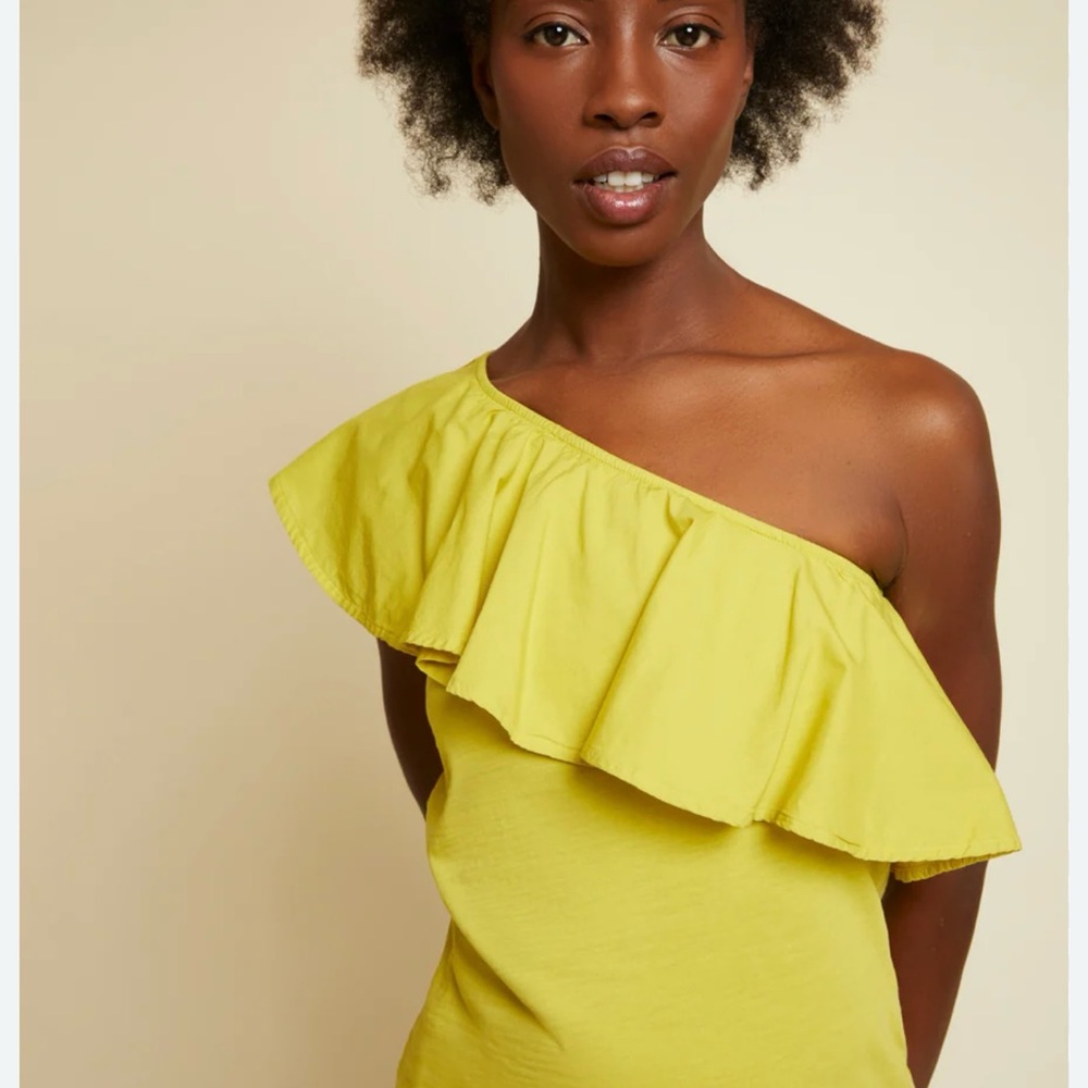 NWT Nation LTD  Ruffled One Shoulder Top, Size XS, Color Olive Yellow
